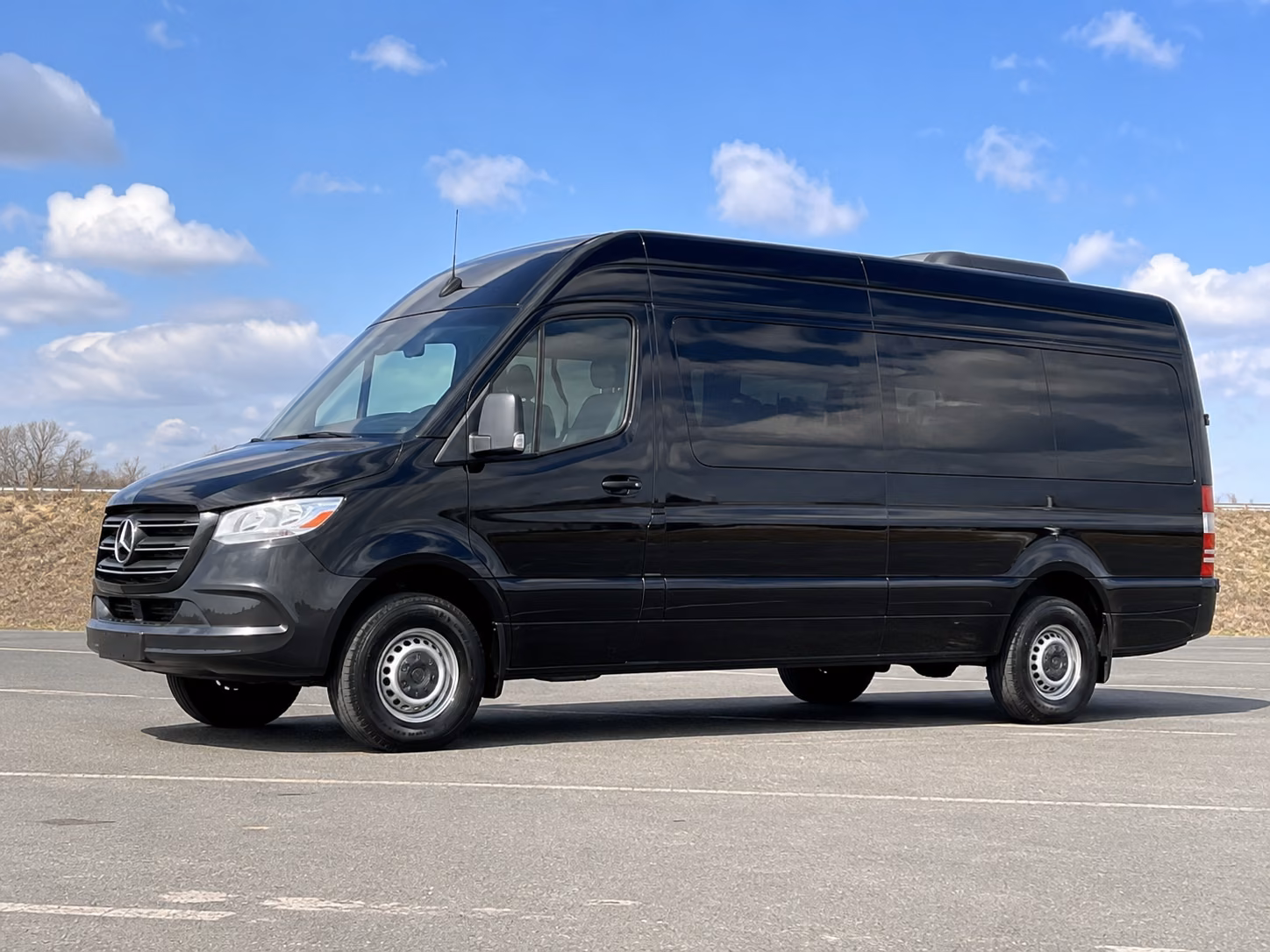 book a bus for your next airport transfer 3