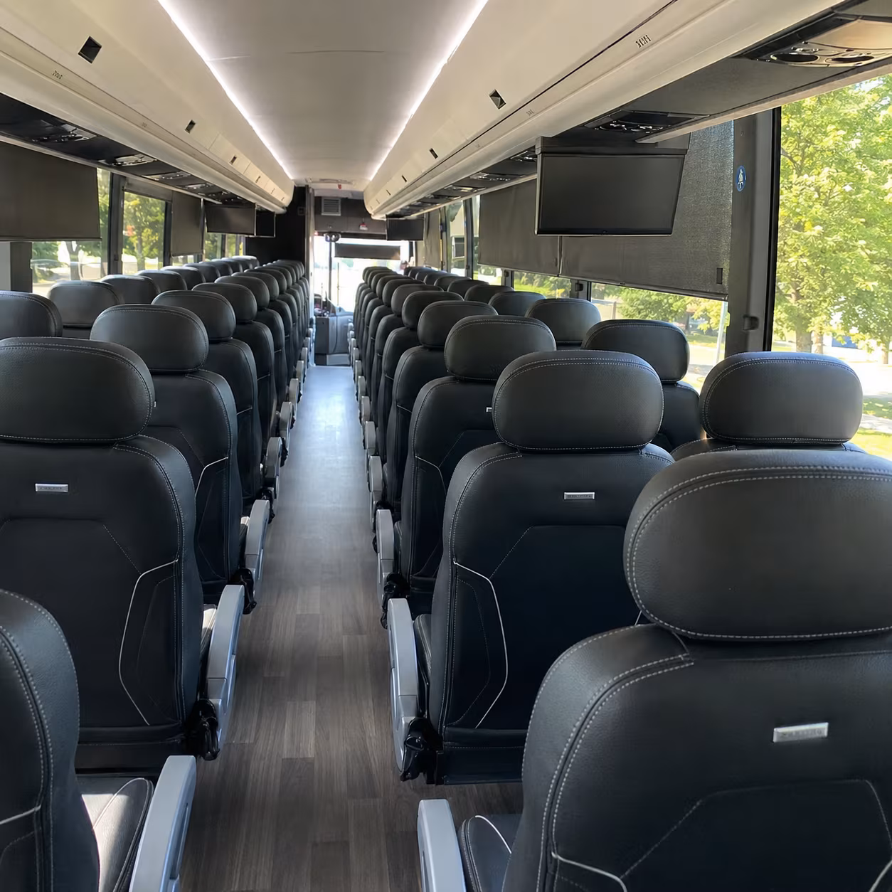 book a bus for your next field trip 4