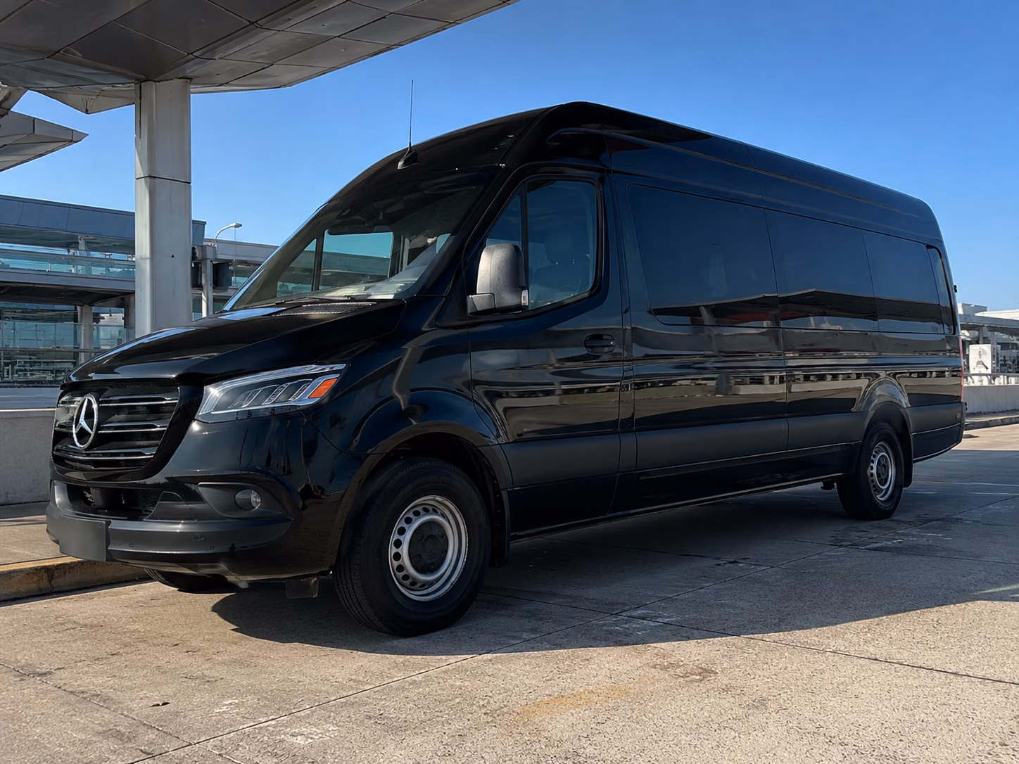 book a bus for your next prom 1