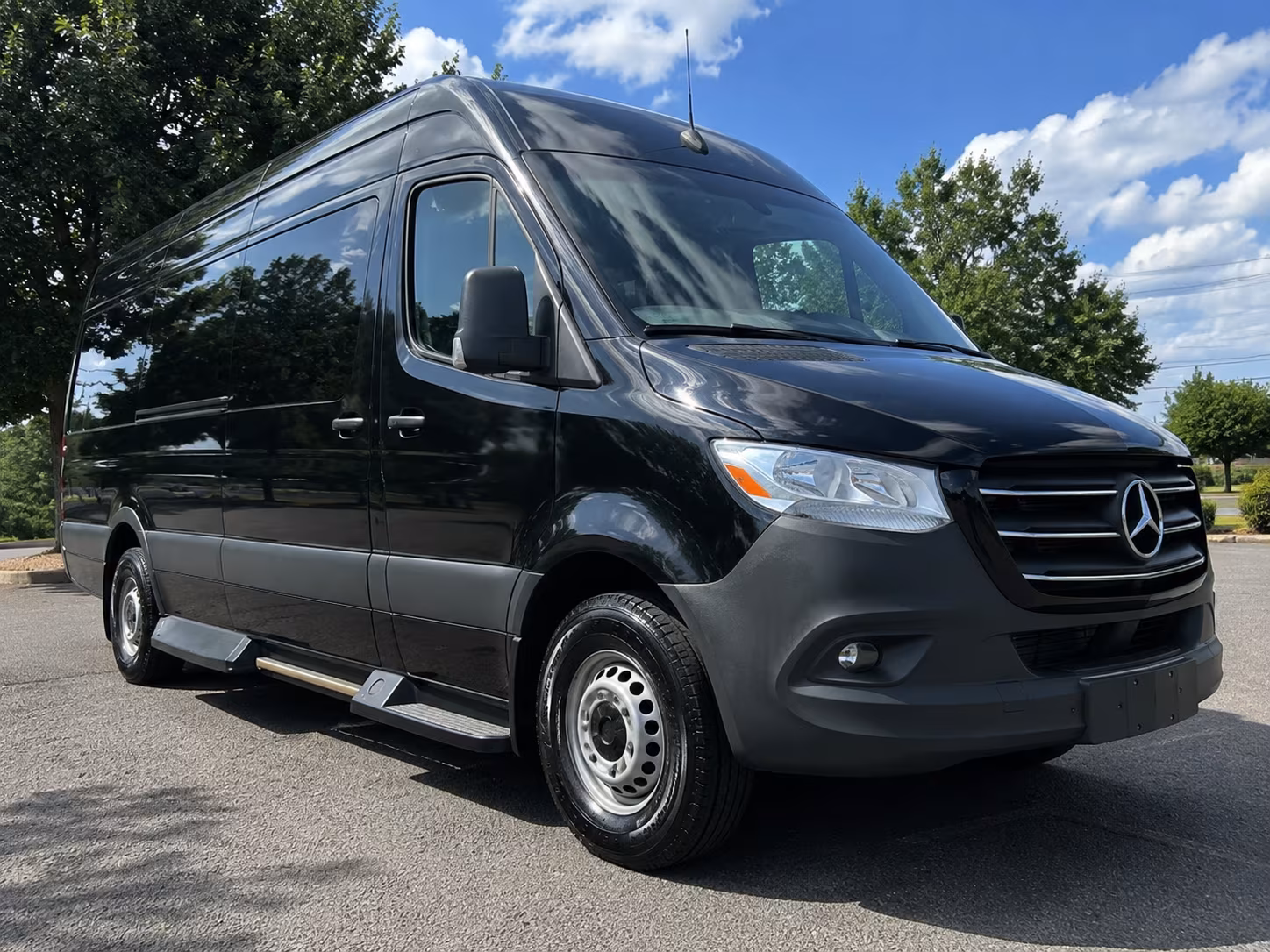 book a bus for your next wedding 2