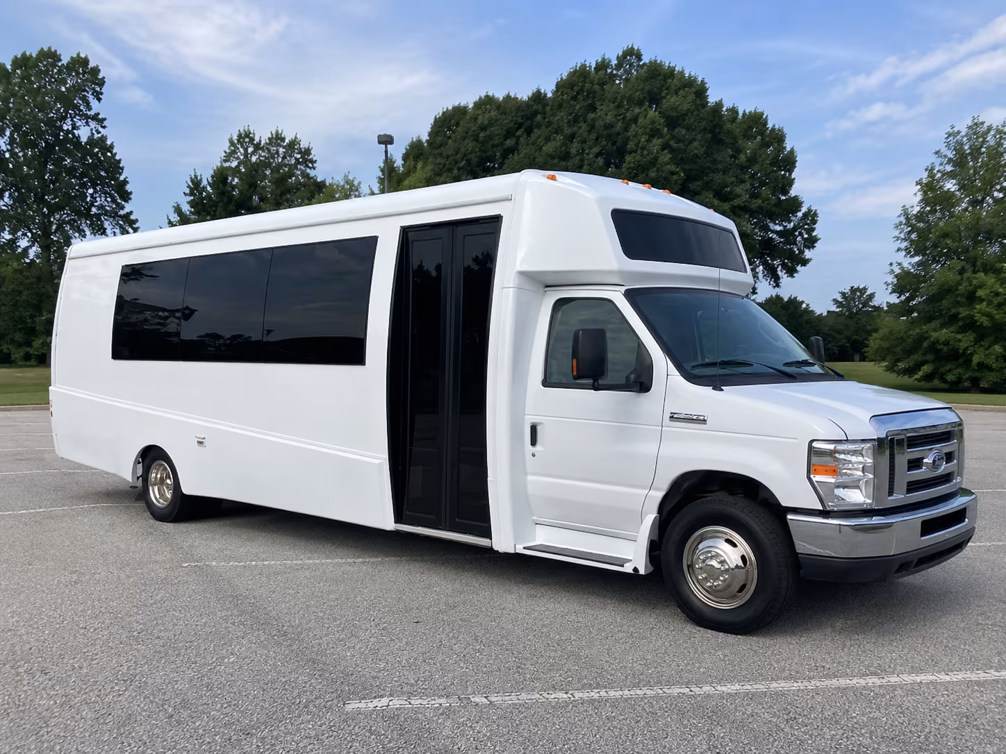 provo 18 passenger party bus