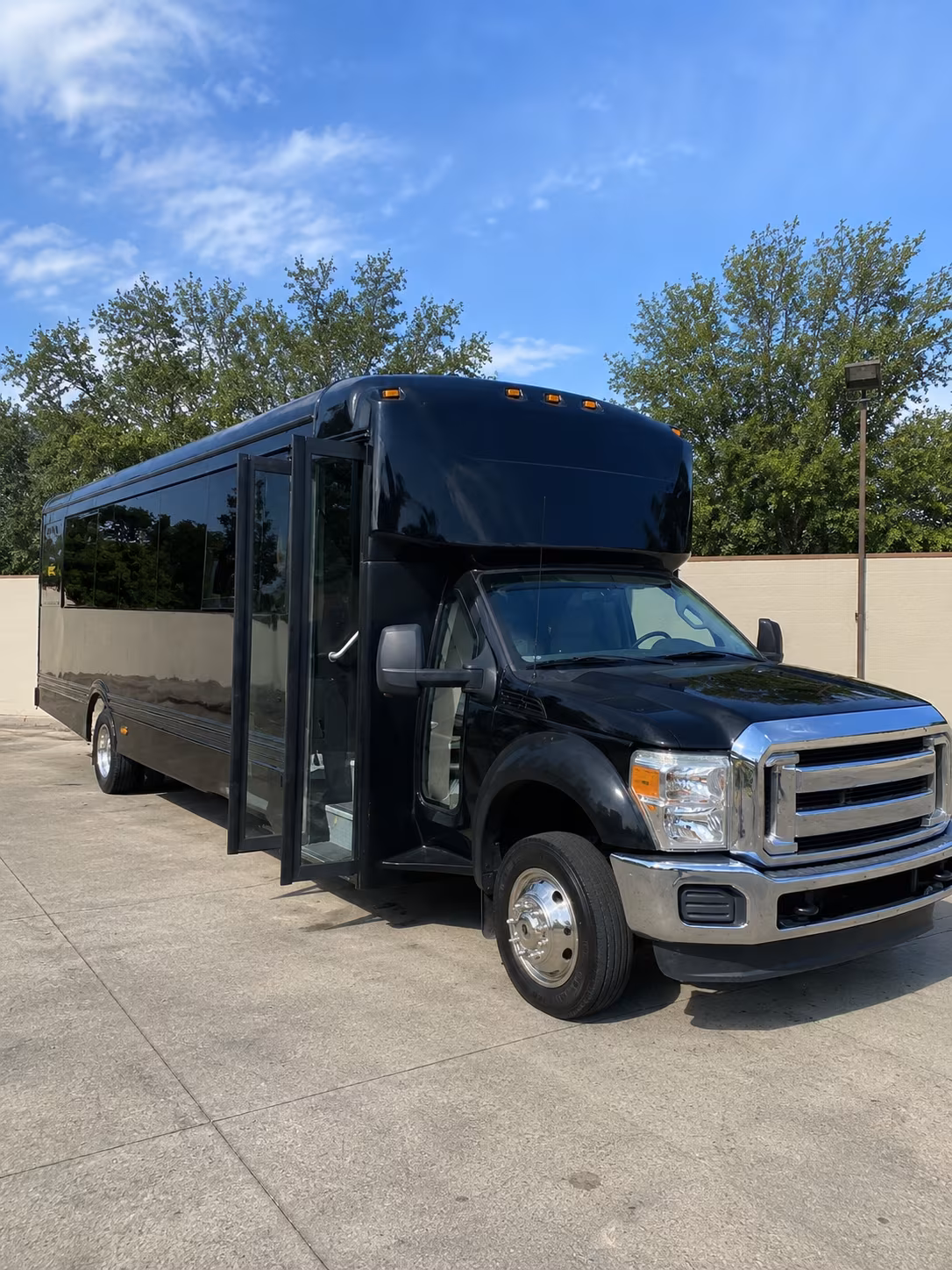 provo 20 passenger party bus
