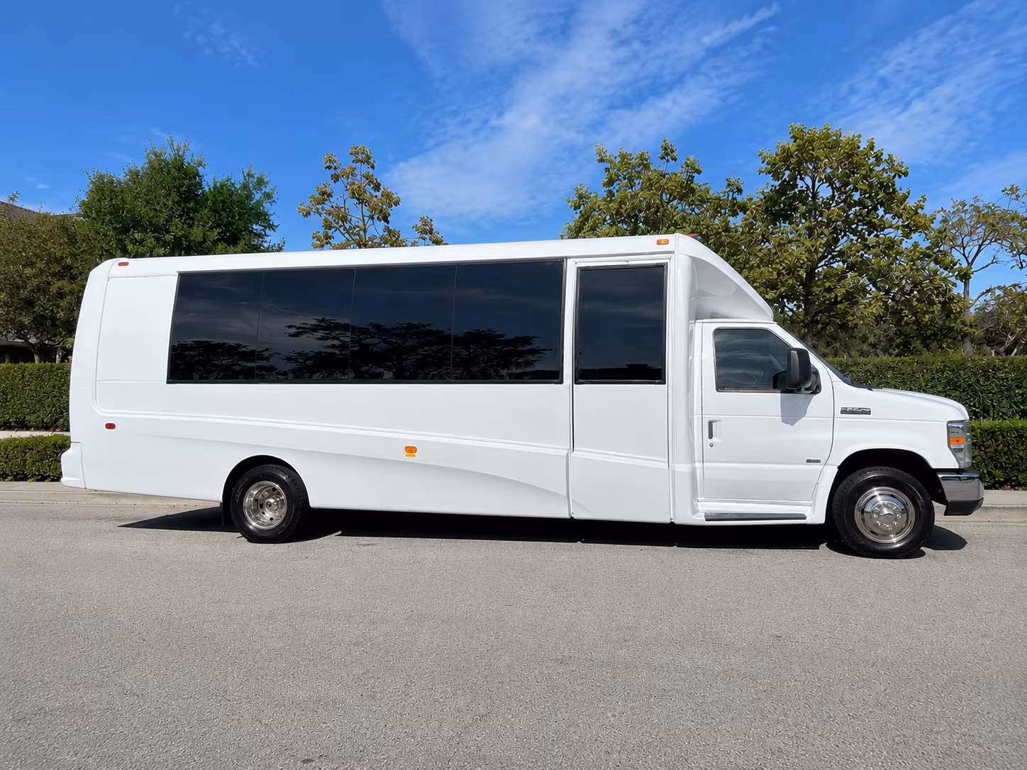 provo bus rental service area
